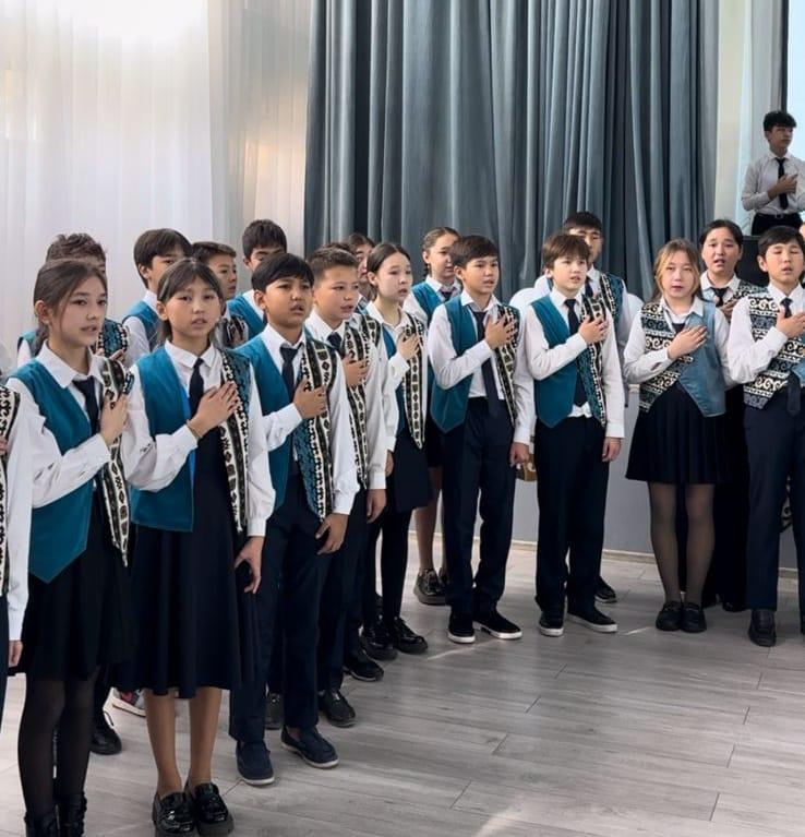 Қазақстан Республикасының Мемлекеттік Әнұранын айту гимназия бойынша