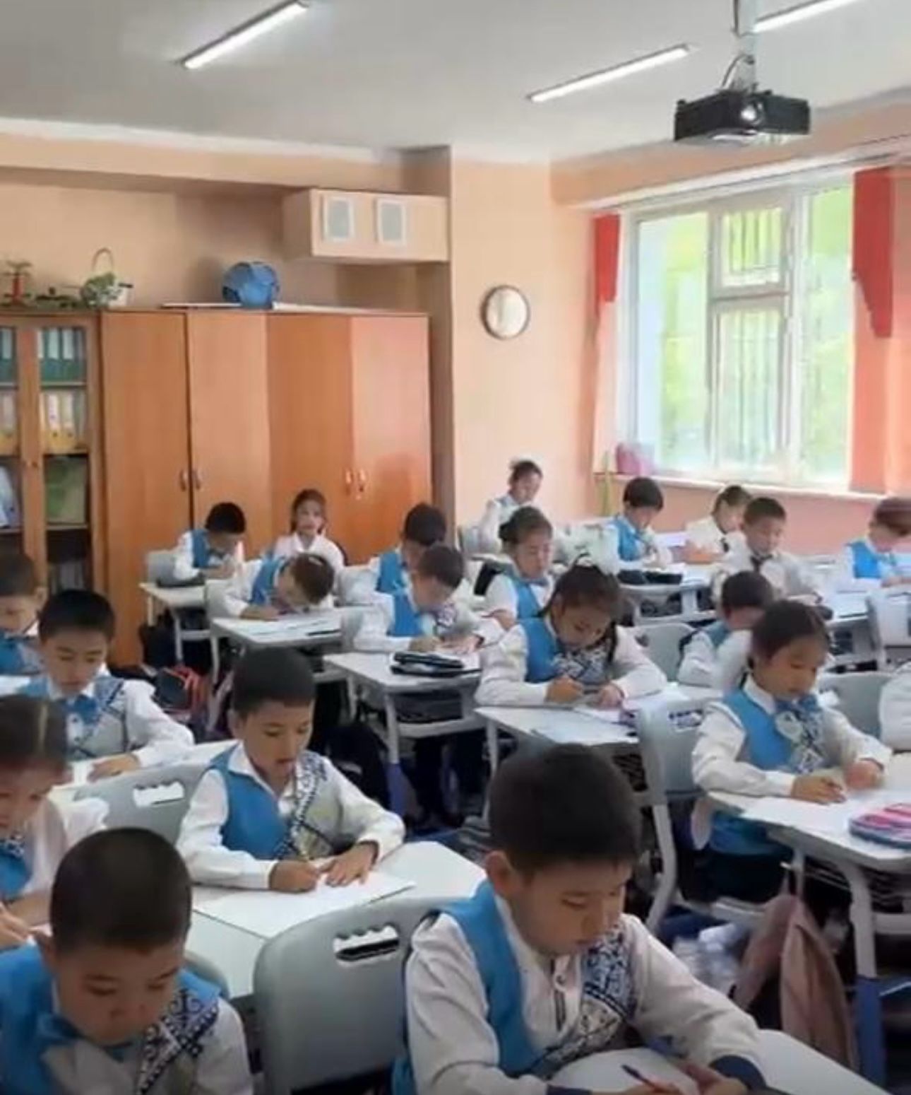 Сынып сағаттары